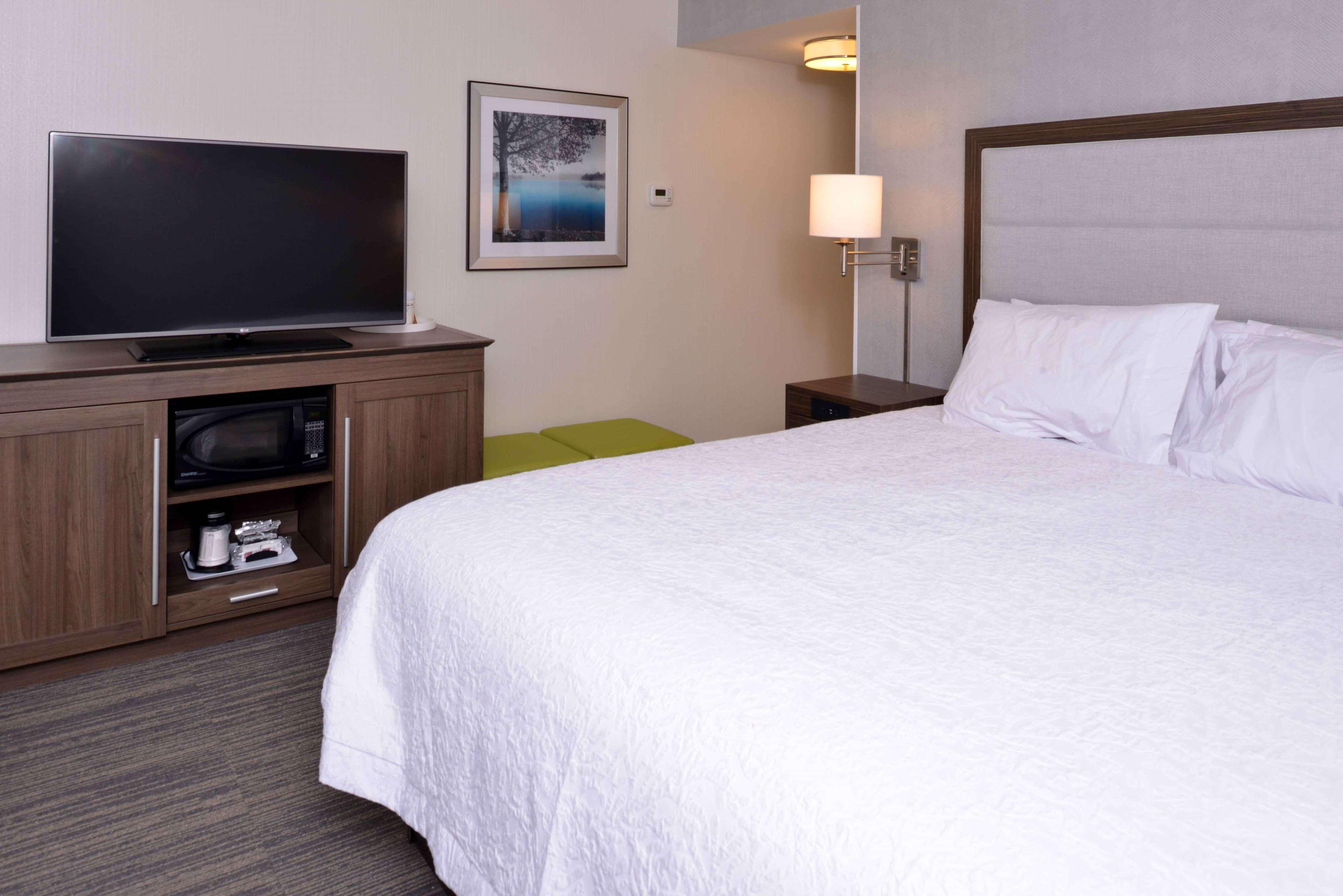 Hampton Inn & Suites Albany-East Greenbush, Ny Екстериор снимка